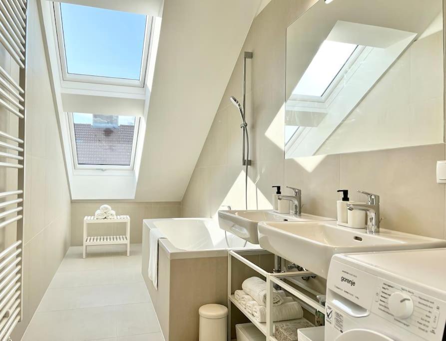 Orestaliving - Penthouse In 1020 Wien Eksteriør bilde